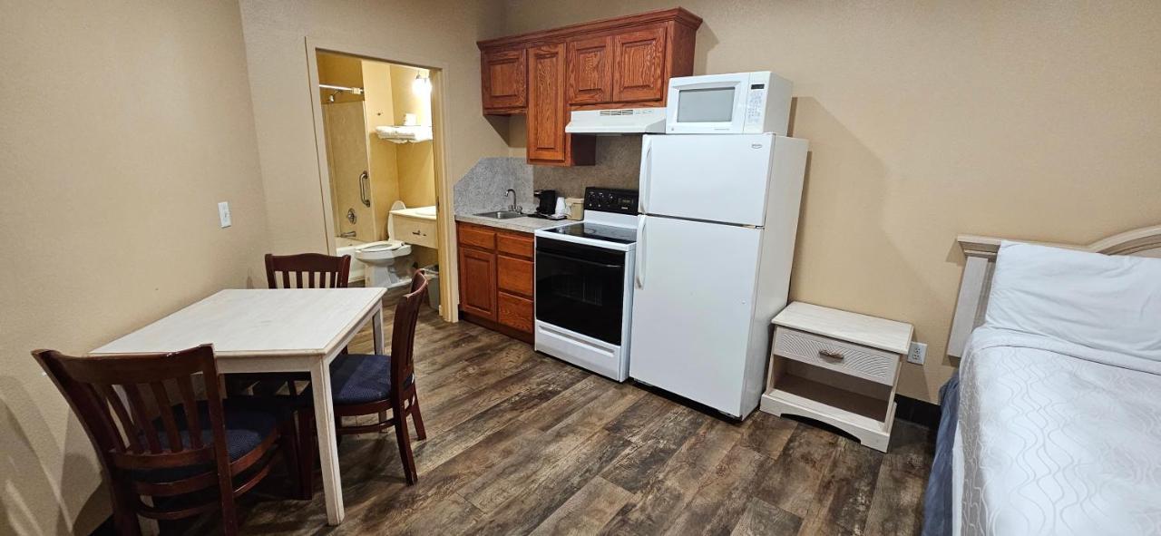 Weston Inn & Suites Rusk 外观 照片
