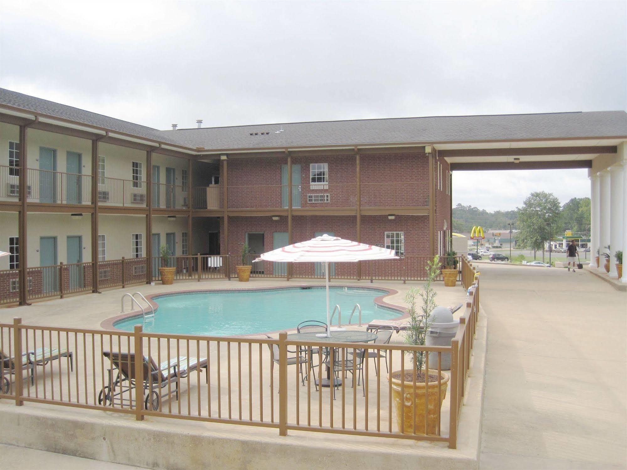 Weston Inn & Suites Rusk 外观 照片