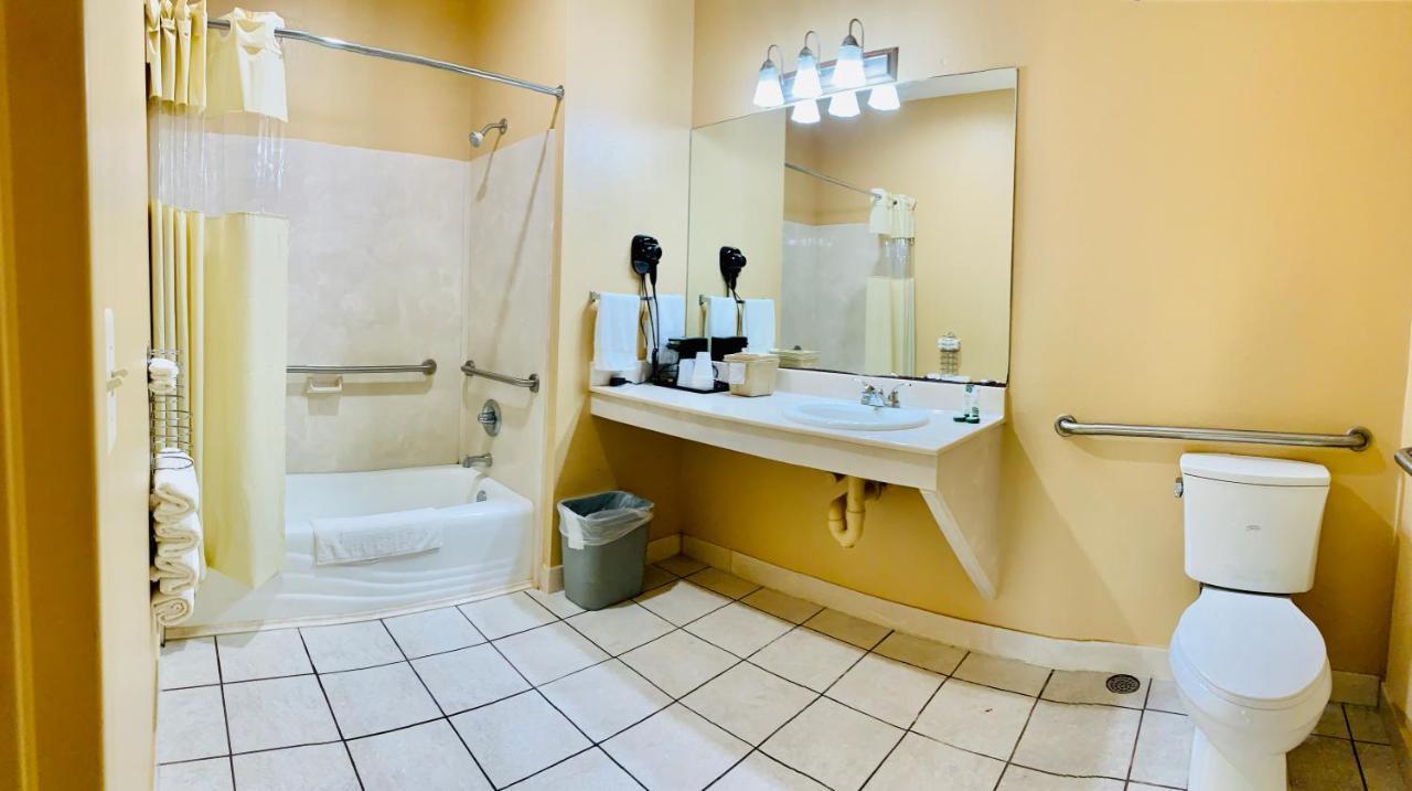 Weston Inn & Suites Rusk 外观 照片