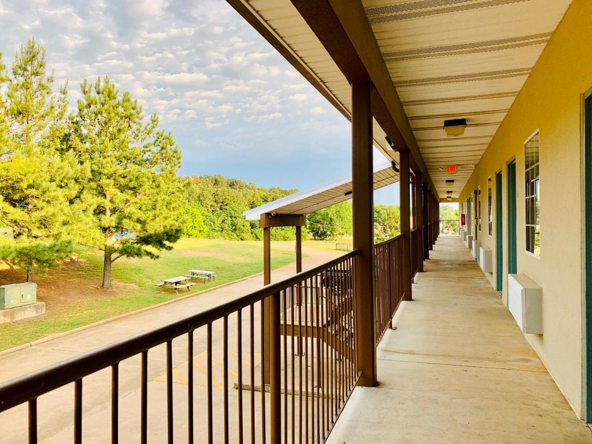 Weston Inn & Suites Rusk 外观 照片
