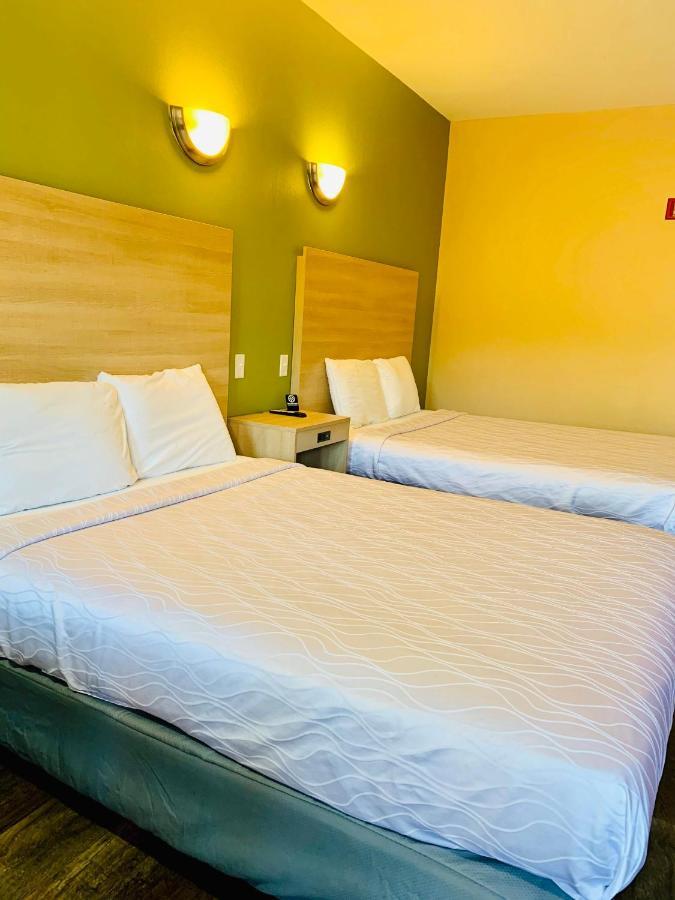 Weston Inn & Suites Rusk 外观 照片