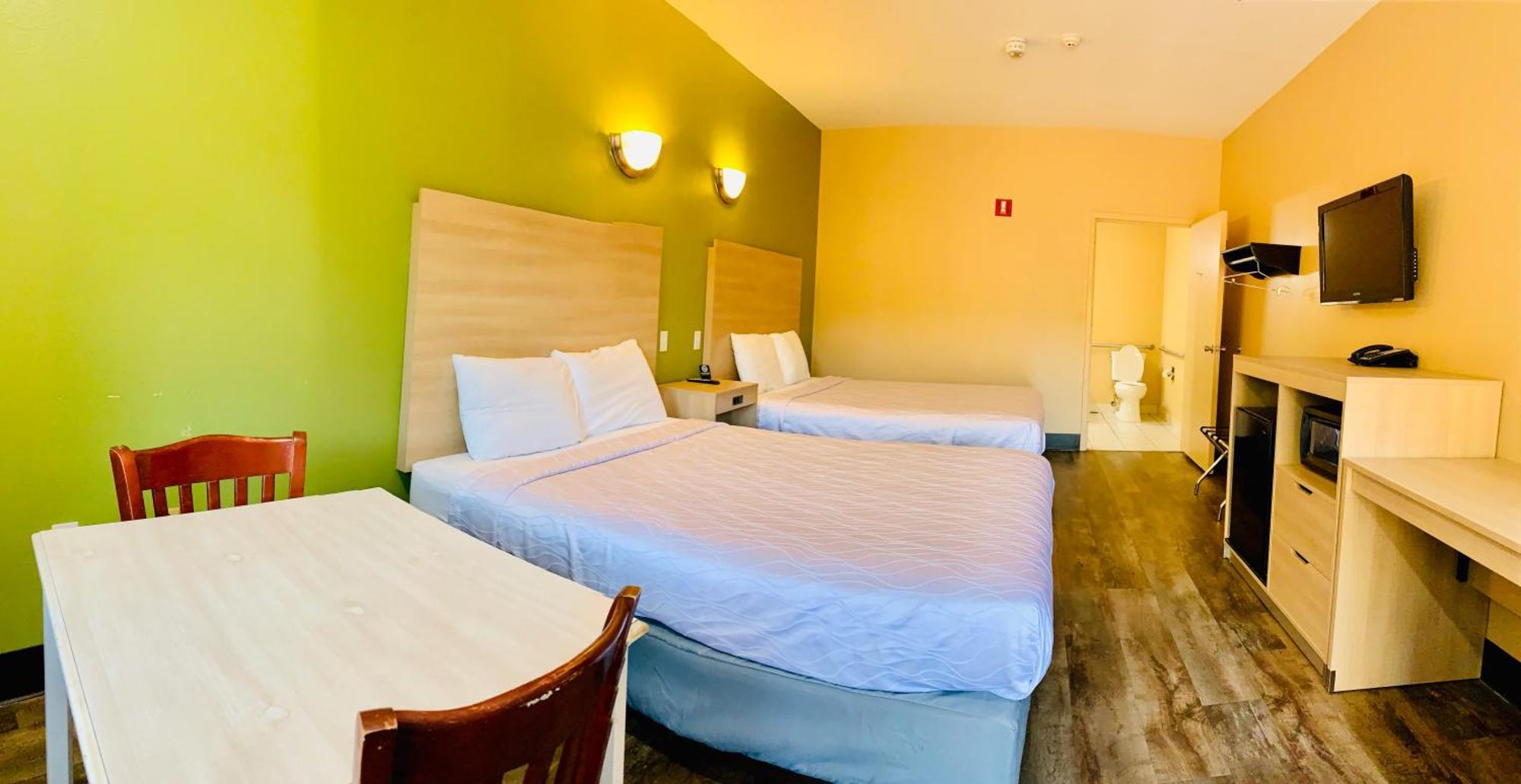 Weston Inn & Suites Rusk 外观 照片